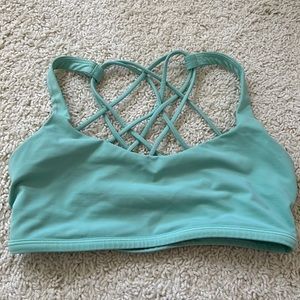 Lululemon free to be wild bra
